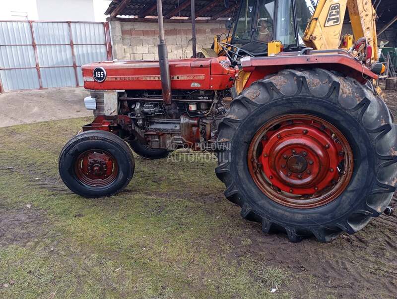 Massey Ferguson 165