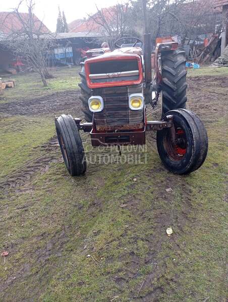 Massey Ferguson 165