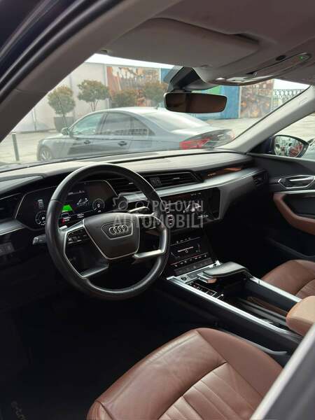 Audi e-tron Quattro