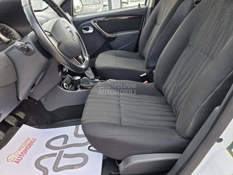 Dacia Duster 1.6/CH/4X4
