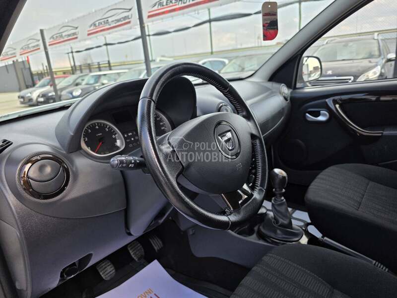 Dacia Duster 1.6/CH/4X4