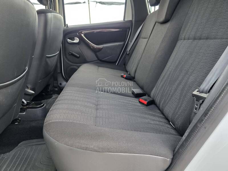 Dacia Duster 1.6/CH/4X4