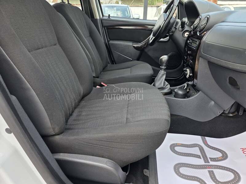 Dacia Duster 1.6/CH/4X4