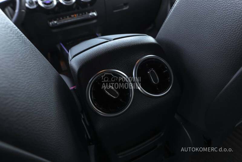 Mercedes Benz EQA 250