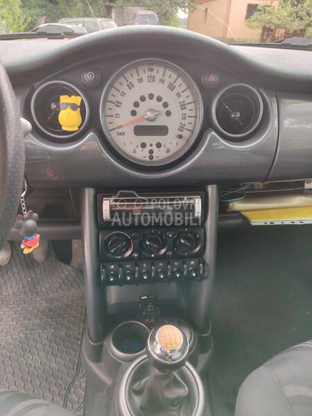 MINI Cooper 1.4 d