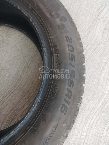 Falken 205/55 R16 Zimska