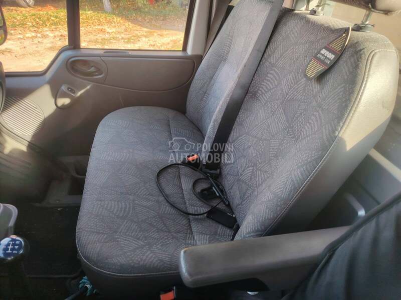 Ford Transit 350 t125