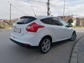 Ford Focus 1.6i ST LINE SPORT