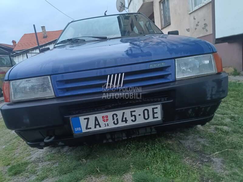 Fiat Uno 
