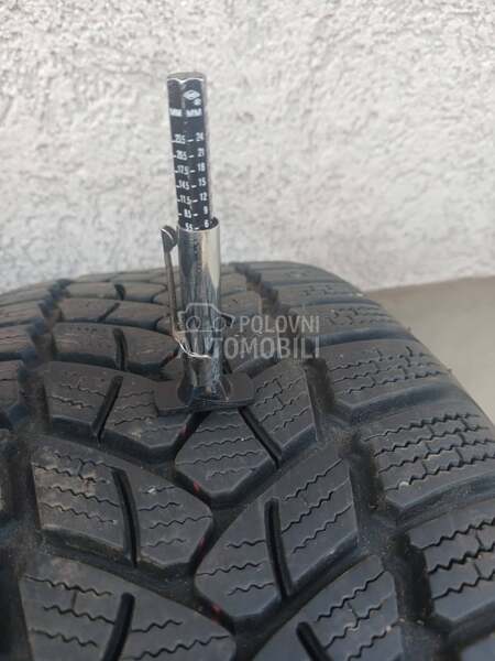 Firestone 205/55 R16 Zimska