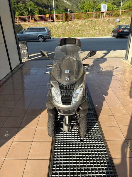 Peugeot Metropolis 400i