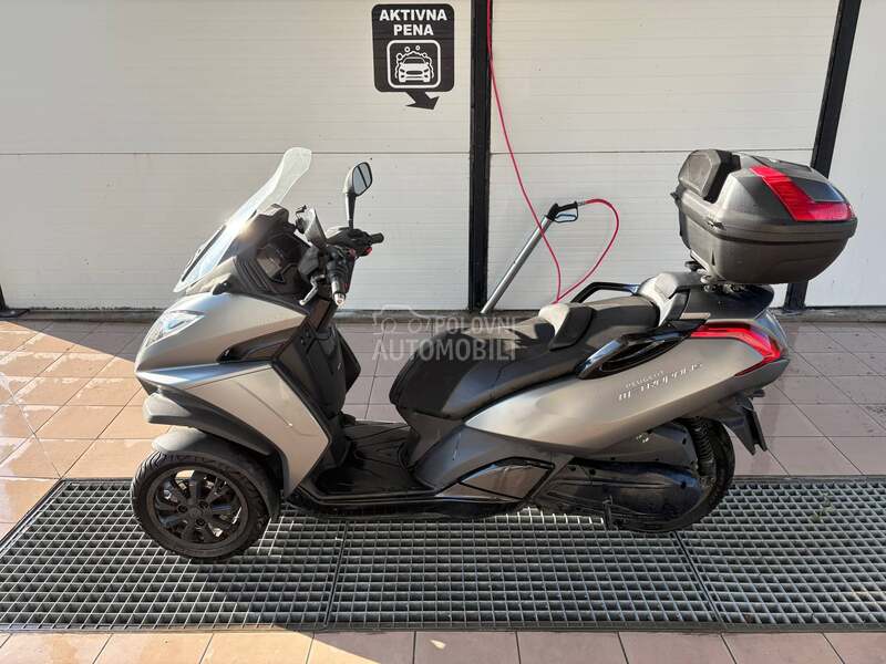 Peugeot Metropolis 400i