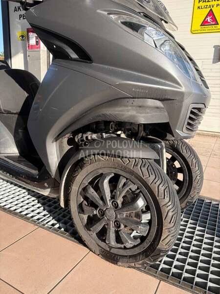 Peugeot Metropolis 400i