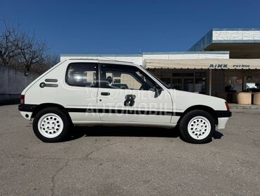 Peugeot 205 