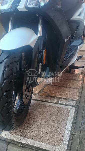 Kymco Agility 16 kao nov.