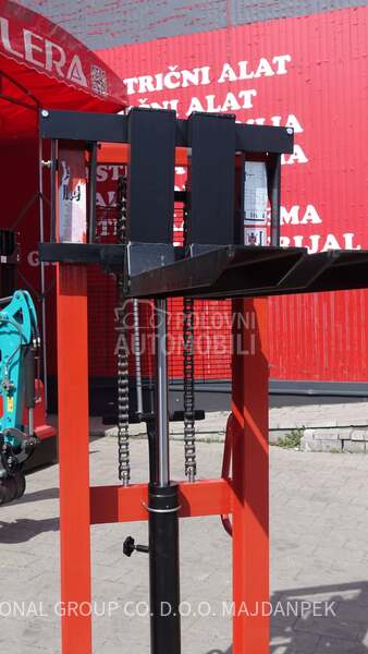 STAKER MANUELNI TLSM2016