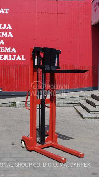 STAKER MANUELNI TLSM2016