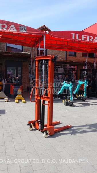 STAKER MANUELNI TLSM2016