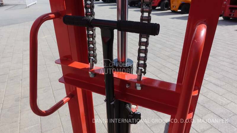 STAKER MANUELNI TLSM2016