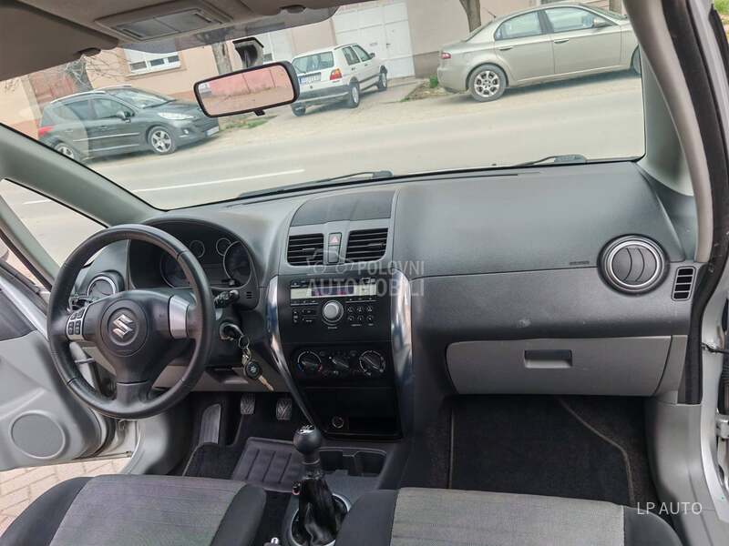 Suzuki SX4 
