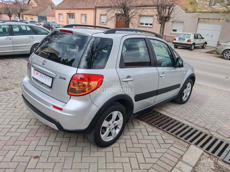 Suzuki SX4 