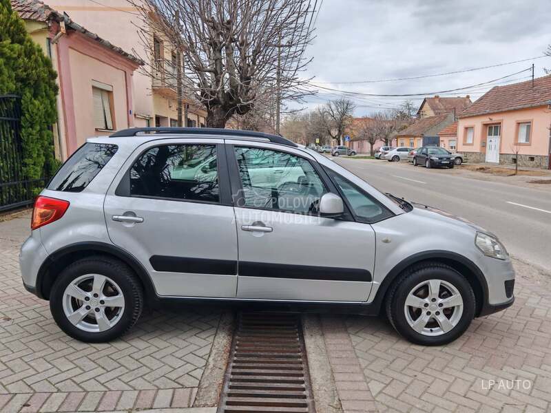 Suzuki SX4 