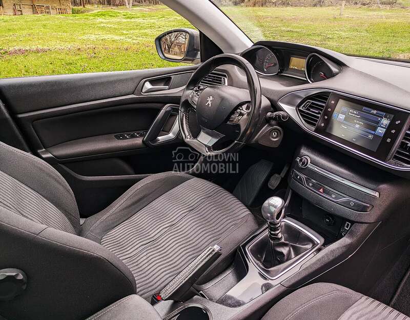 Peugeot 308 1.6 BLUEHDI ALLURE