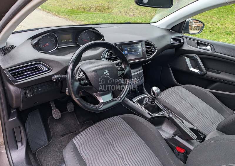 Peugeot 308 1.6 BLUEHDI ALLURE