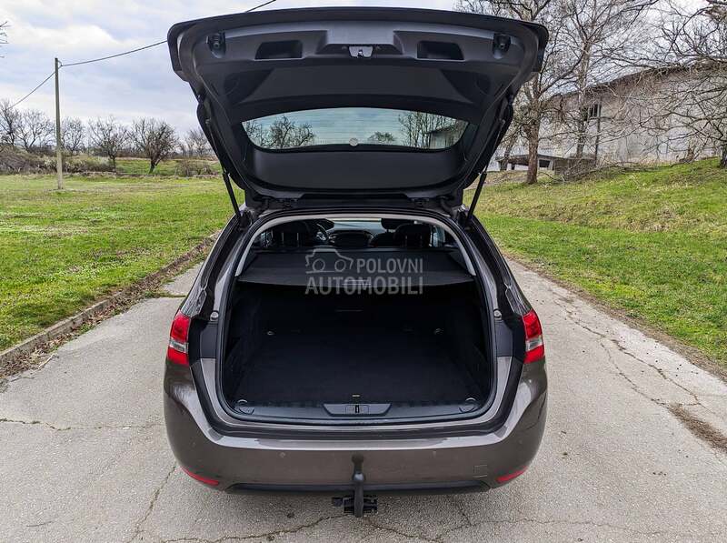 Peugeot 308 1.6 BLUEHDI ALLURE