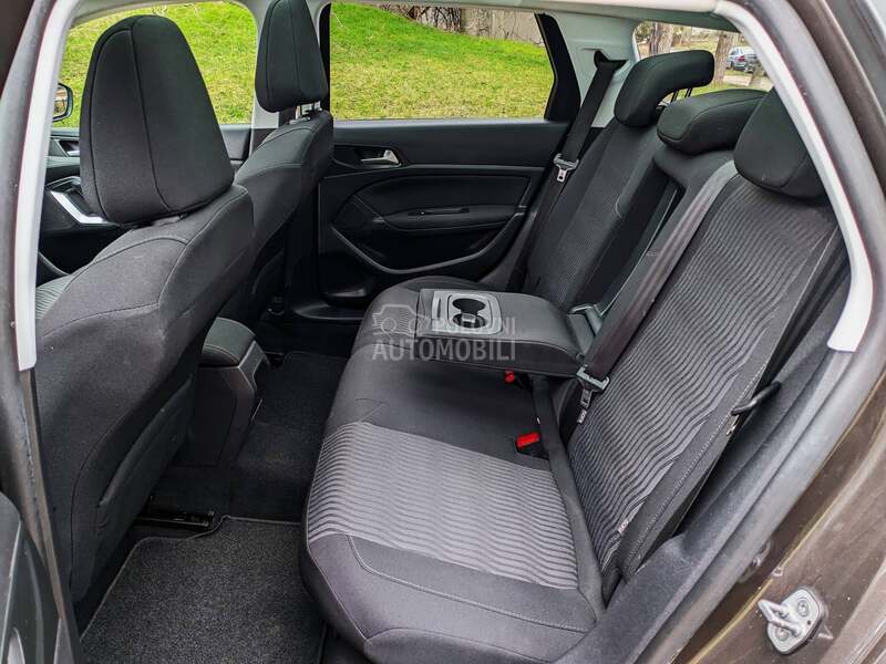 Peugeot 308 1.6 BLUEHDI ALLURE