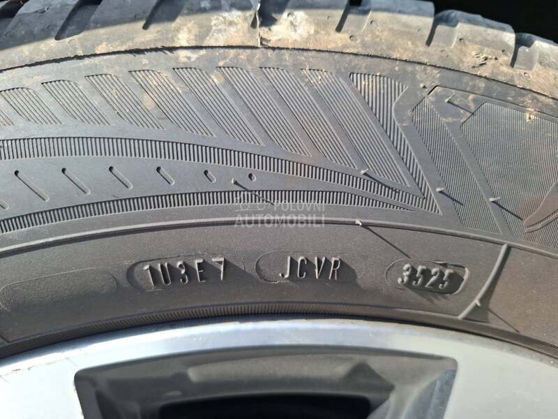 Renault Espace INITIALE PARIS