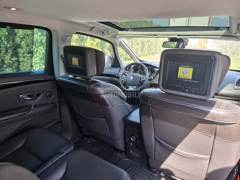 Renault Espace INITIALE PARIS