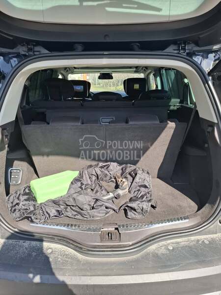 Renault Espace INITIALE PARIS