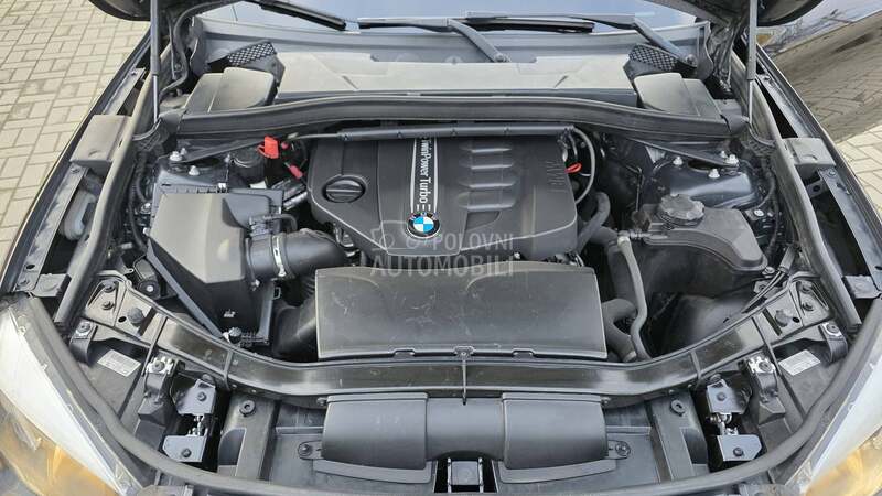 BMW X1 2.0d MODERN
