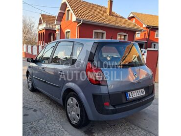 Renault Scenic 1.9 DCI