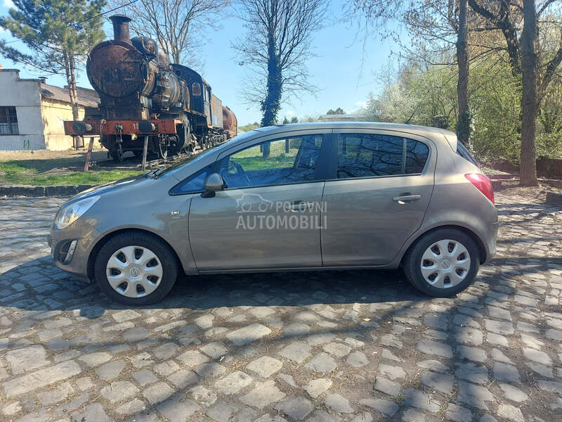 Opel Corsa D 