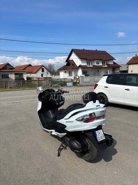 Suzuki BURGMAN