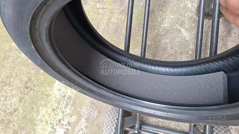 Pirelli 245/45 R19 Letnja