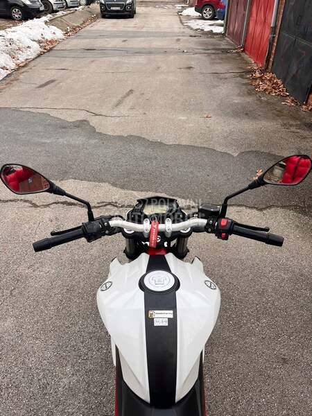 Benelli BN125 BN 125