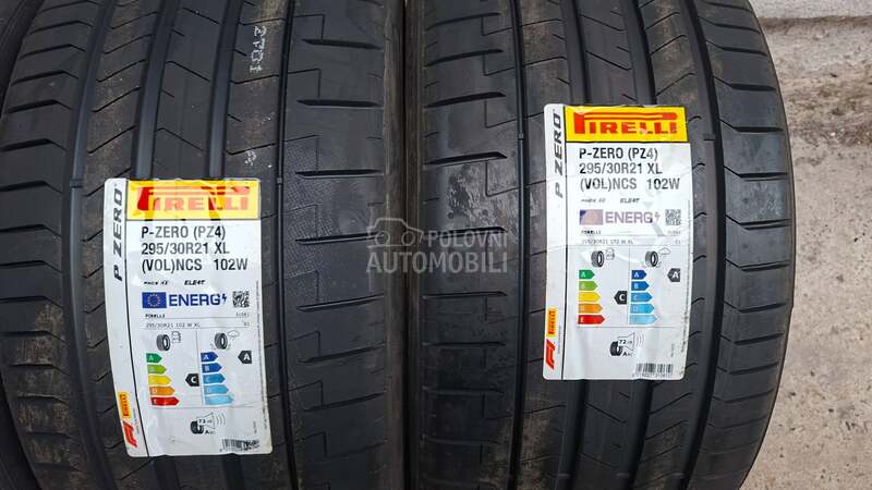 Pirelli 295/30 R21 Letnja