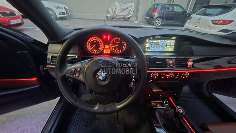 BMW 525 