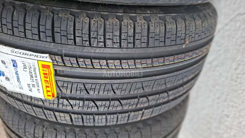 Pirelli 275/40 R21 Letnja