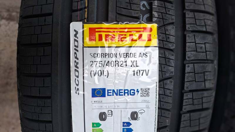 Pirelli 275/40 R21 Letnja