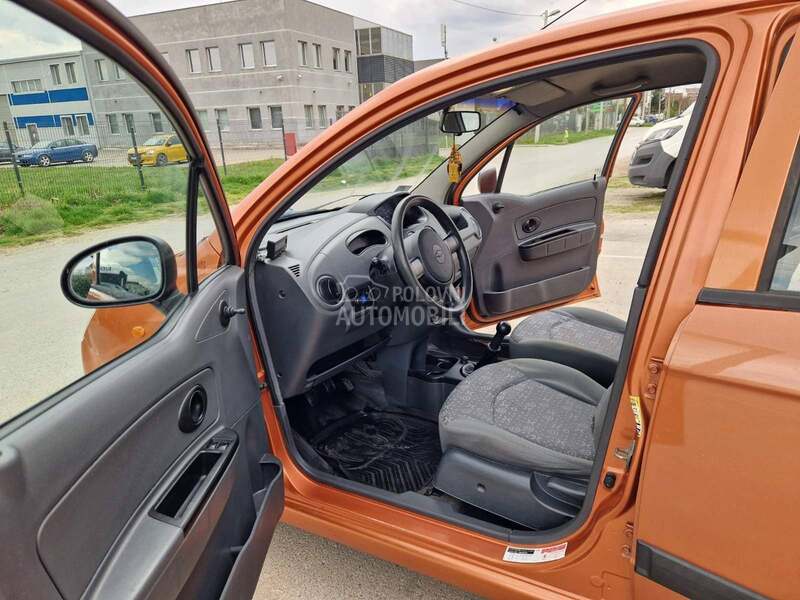 Chevrolet Spark 0.8i