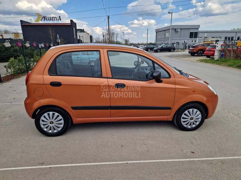 Chevrolet Spark 0.8i