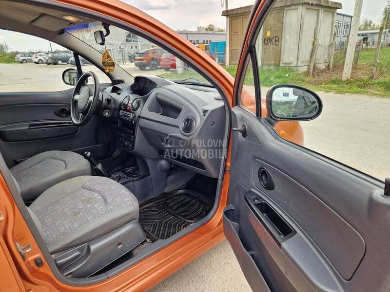 Chevrolet Spark 0.8i