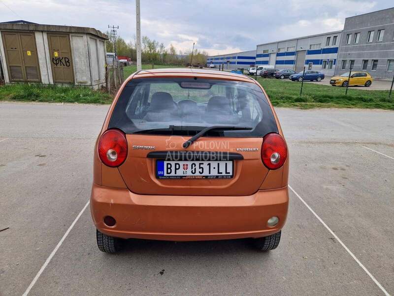 Chevrolet Spark 0.8i