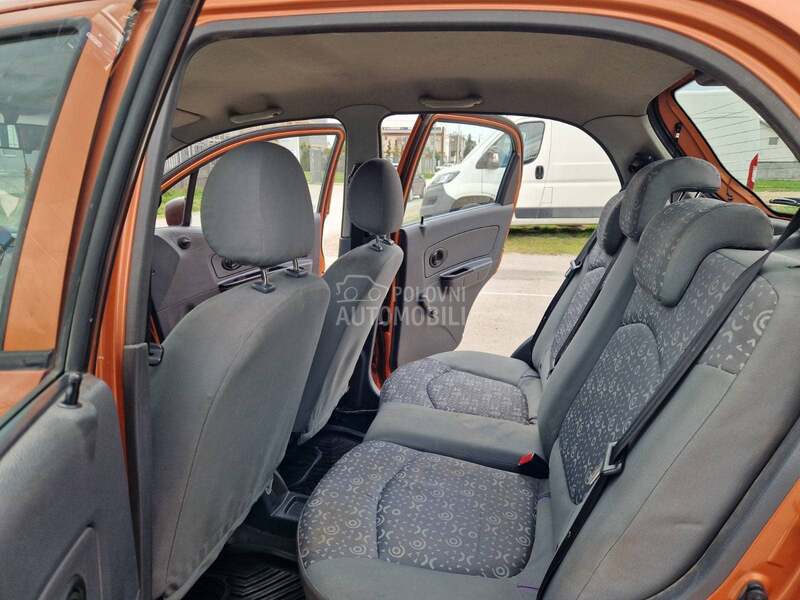 Chevrolet Spark 0.8i