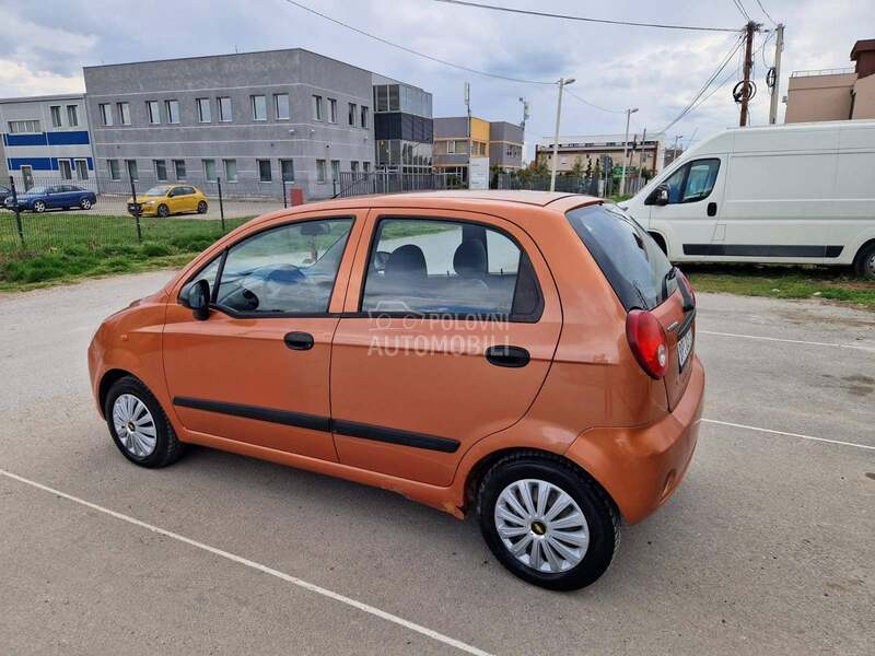 Chevrolet Spark 0.8i