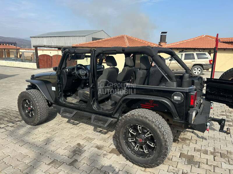 Jeep Wrangler 